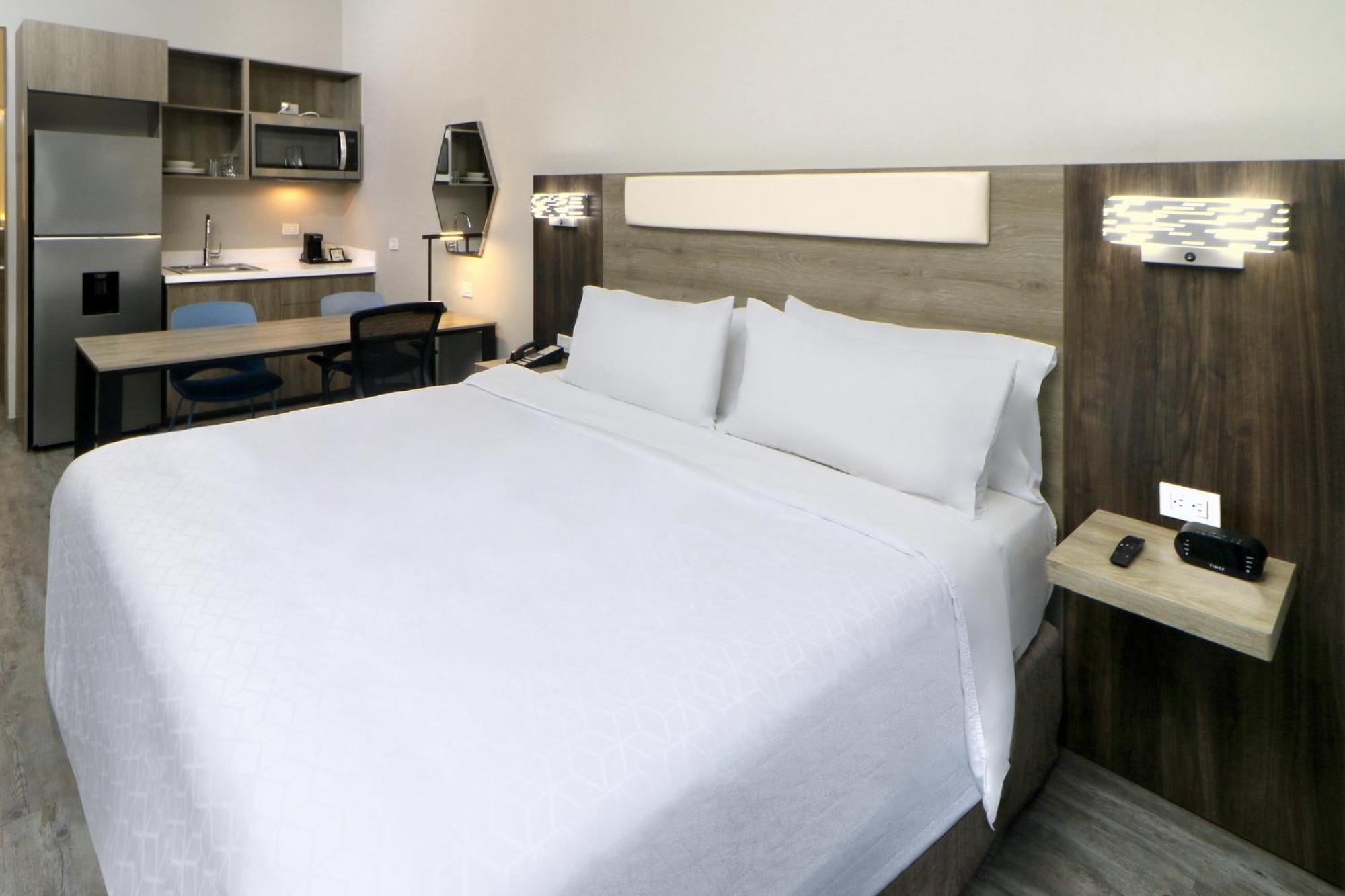 Holiday Inn Express Manzanillo By Ihg Εξωτερικό φωτογραφία